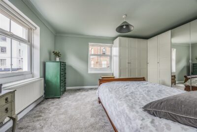 apartment for sale queen street