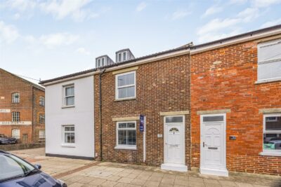 apartment for sale queen street