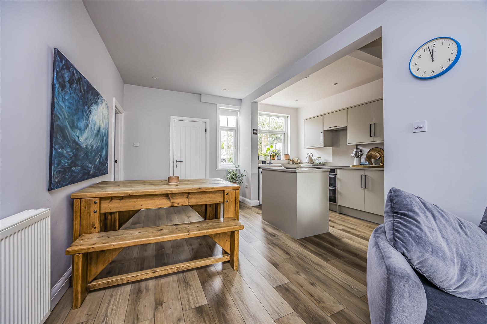 apartment for sale queen street
