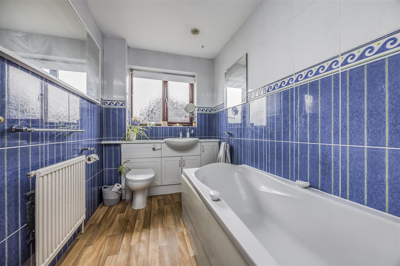house - detached for rent conifer drive