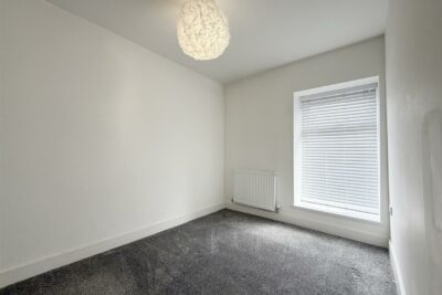 house - terraced for sale clydach road