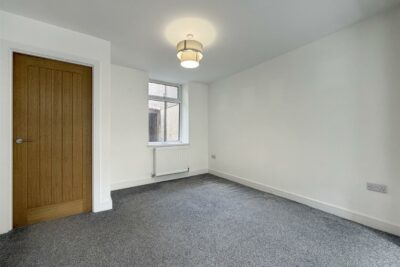 house - terraced for sale clydach road