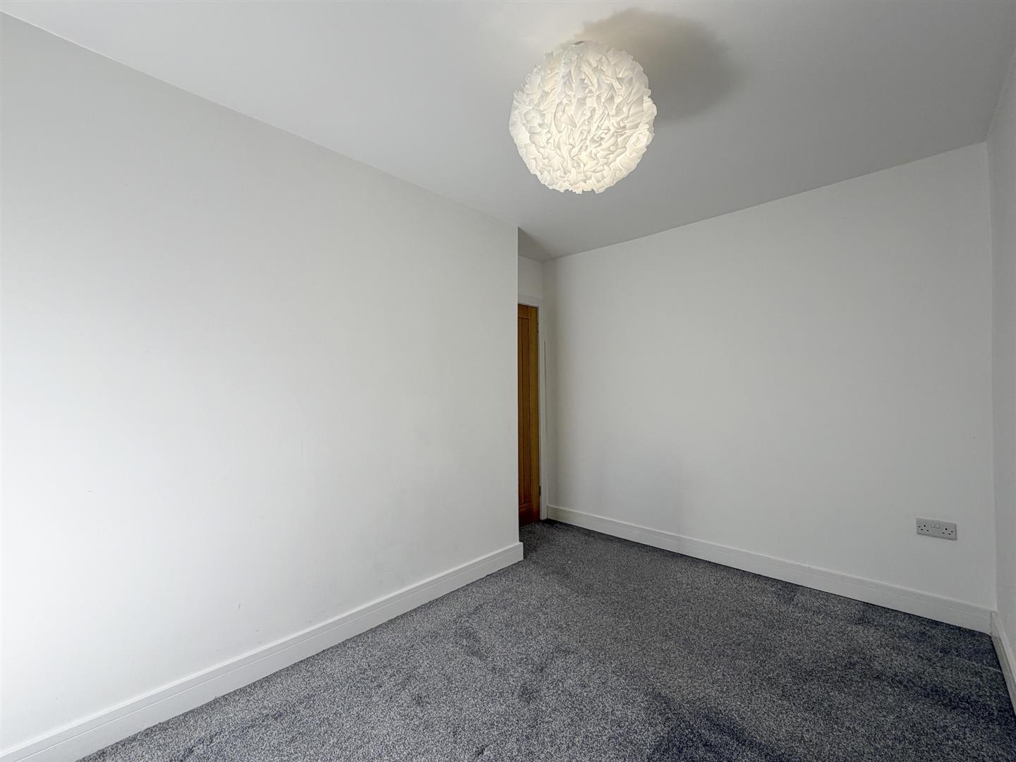 house - terraced for sale clydach road