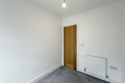 house - terraced for sale clydach road