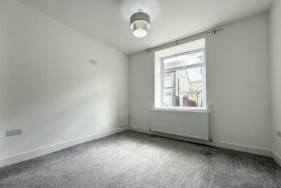 house - terraced for sale clydach road