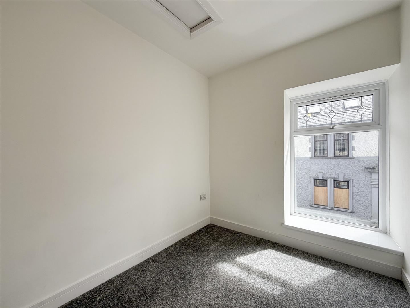 house - terraced for sale clydach road