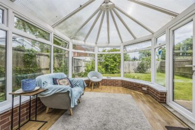 house - detached for sale kingfisher drive