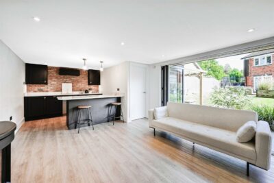 house for sale woodlands avenue