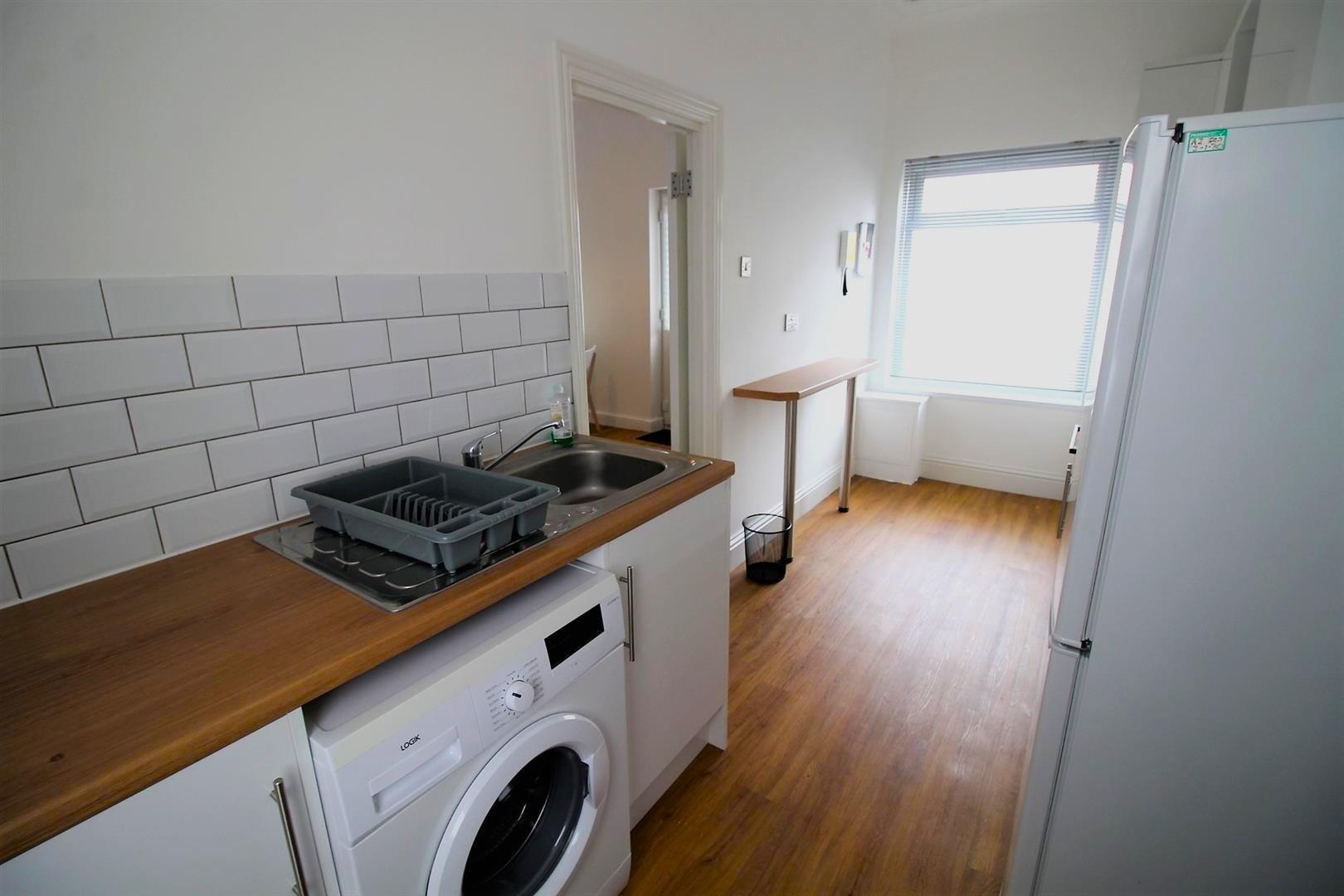 house - terraced for sale somers road