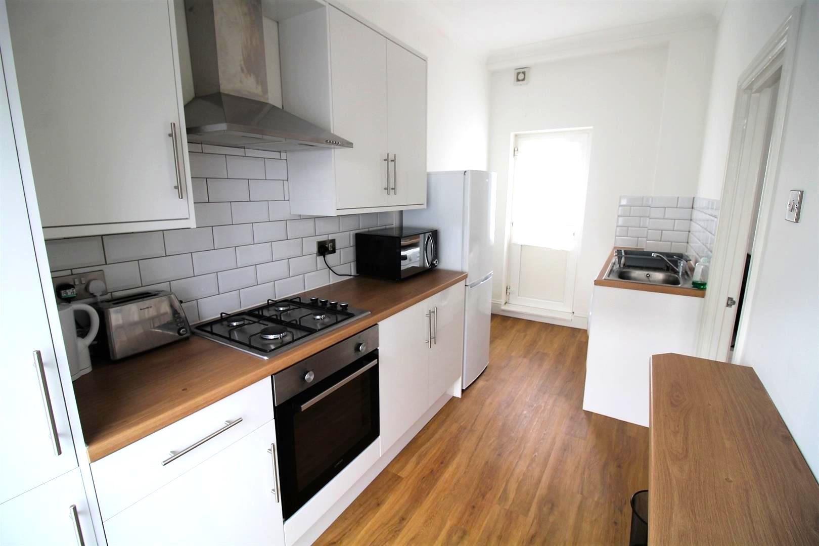 house - terraced for sale somers road