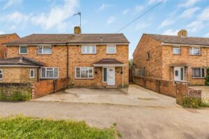 house for sale parkhouse farm way