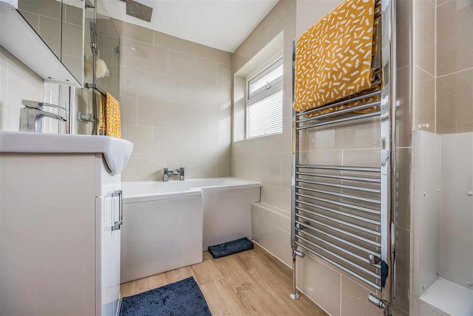 house for sale parkhouse farm way