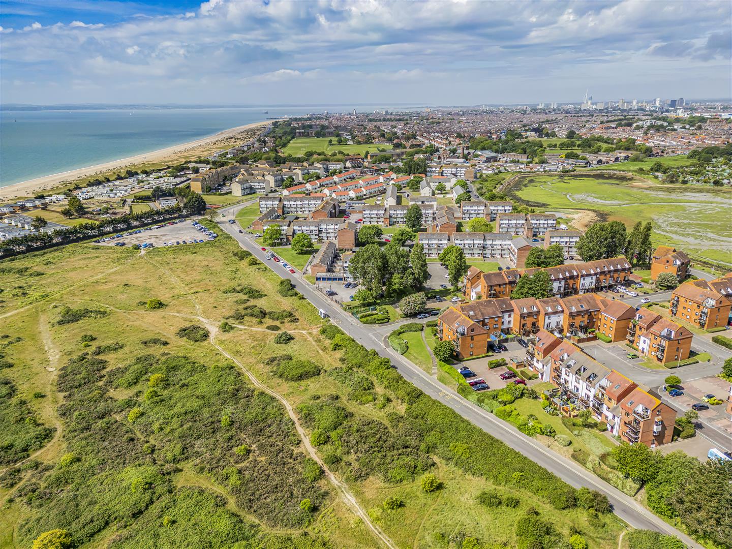 house - townhouse for sale horse sands close