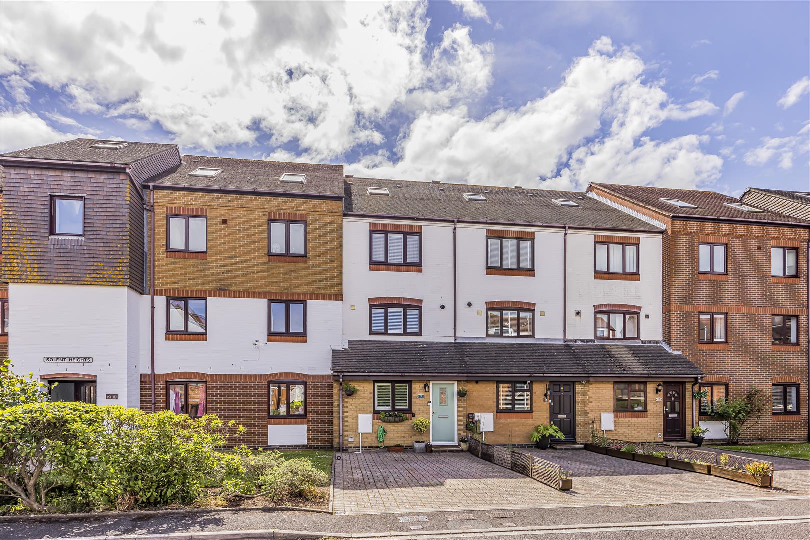 house - townhouse for sale horse sands close
