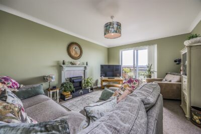 house - townhouse for sale horse sands close