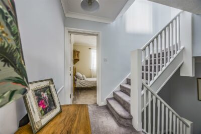 house - townhouse for sale horse sands close