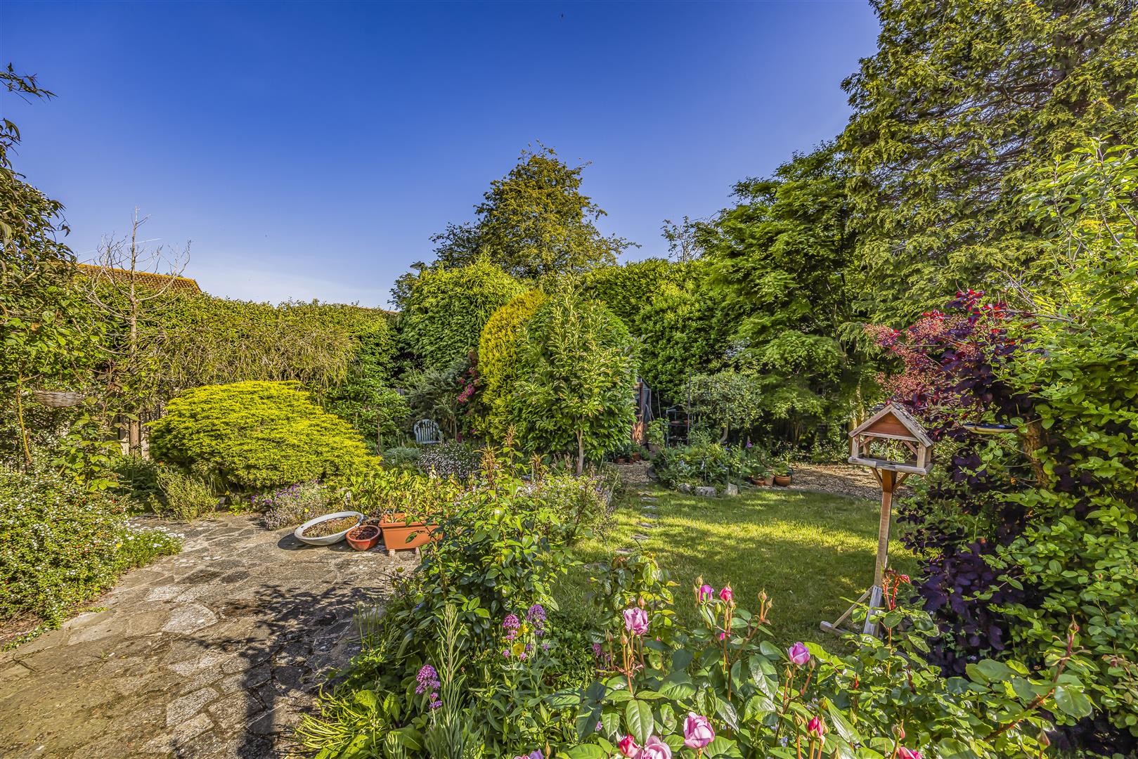house - detached for sale oakmeadow close
