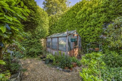 house - detached for sale oakmeadow close