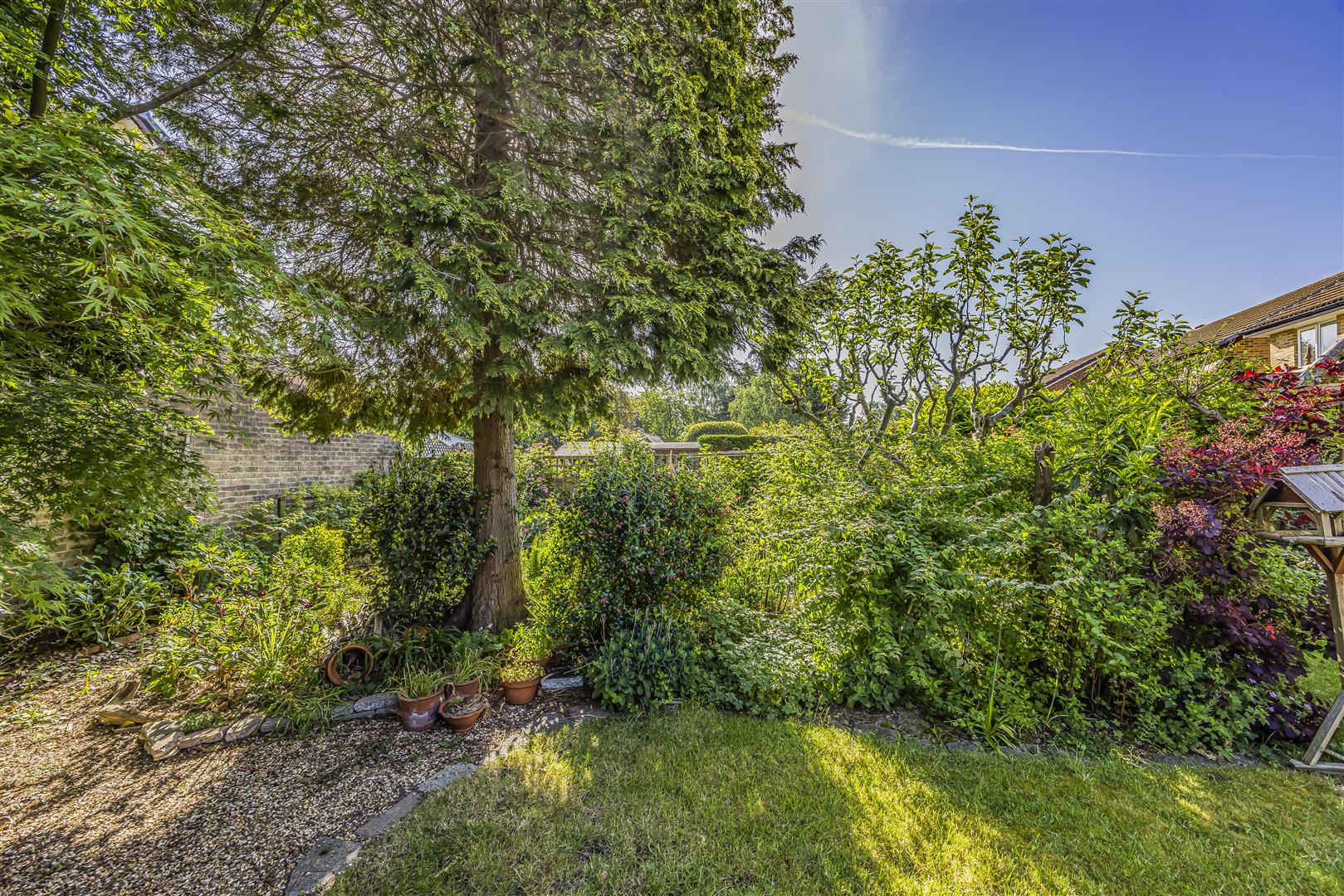house - detached for sale oakmeadow close