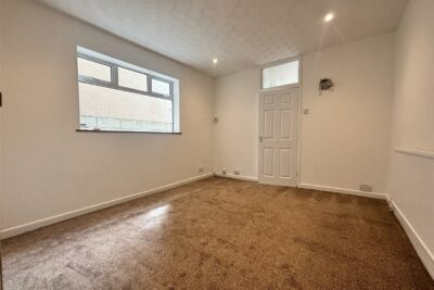 house for rent winter road
