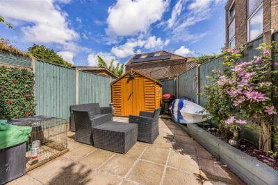 house for sale rampart gardens