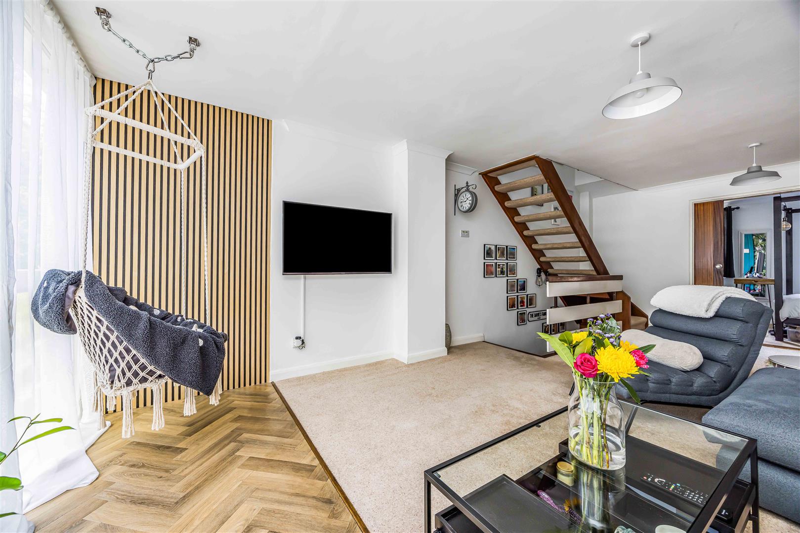 house for sale rampart gardens