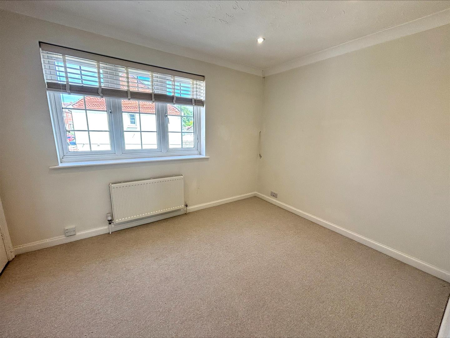 house for rent lumley road