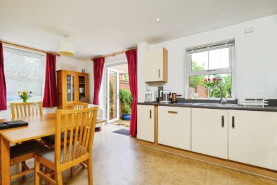 house - detached for sale glenleigh park