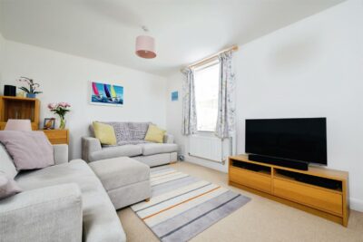 house - detached for sale glenleigh park