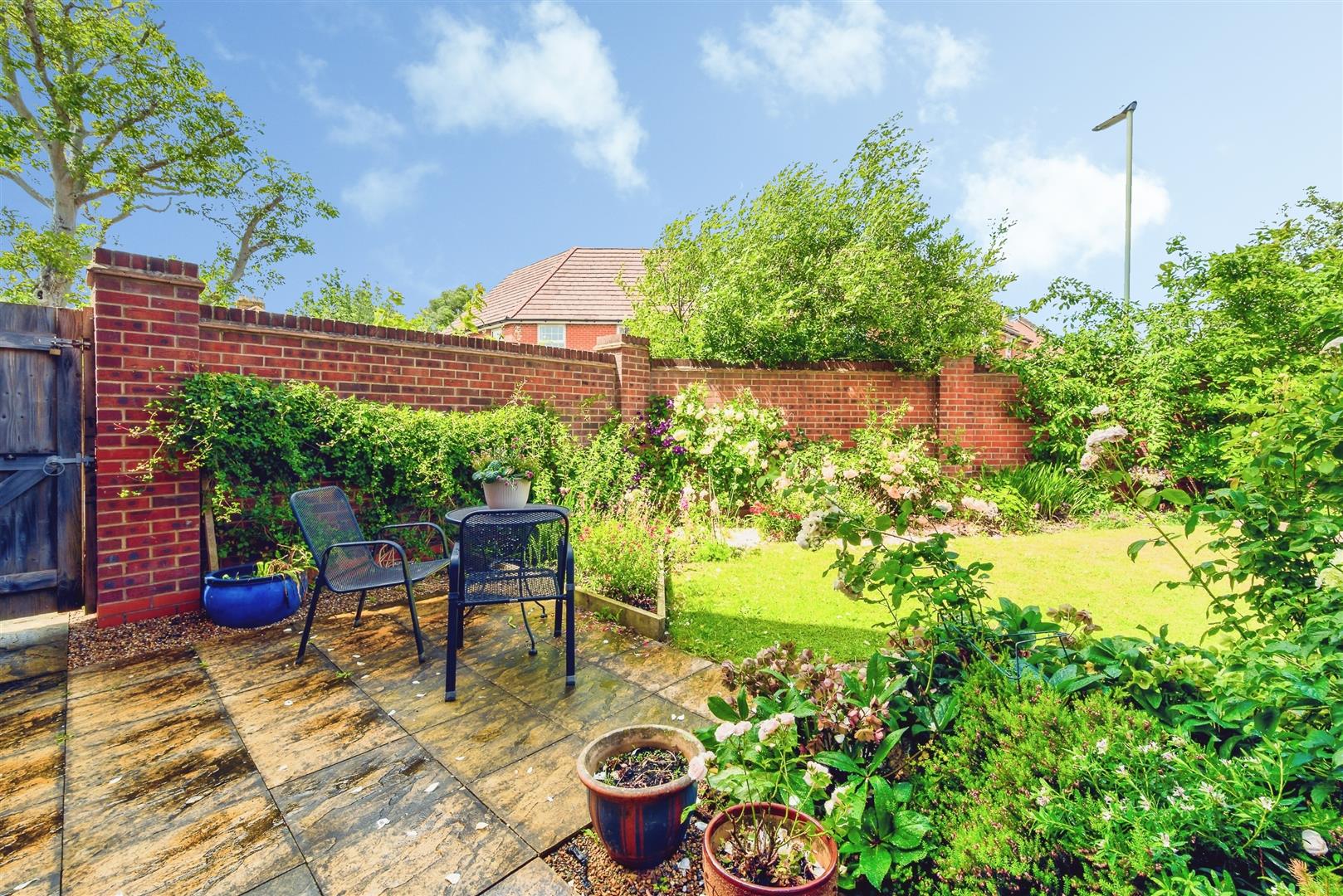 house - detached for sale glenleigh park