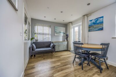 house - end terrace for sale skylark avenue