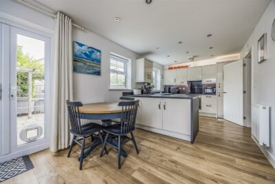 house - end terrace for sale skylark avenue