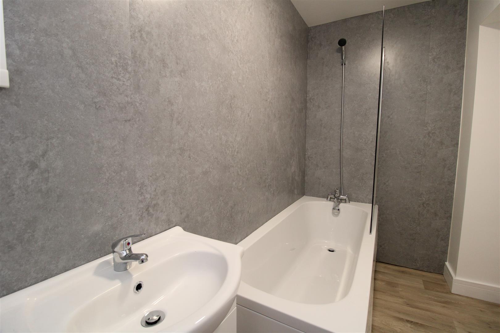 house - semi-detached for sale bethania street