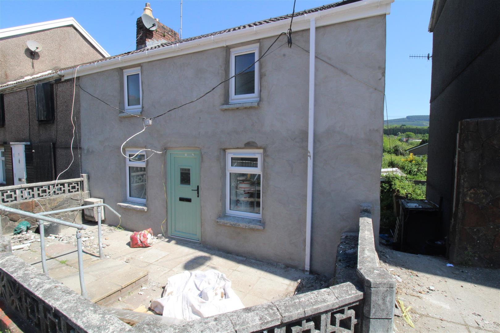 house - semi-detached for sale bethania street