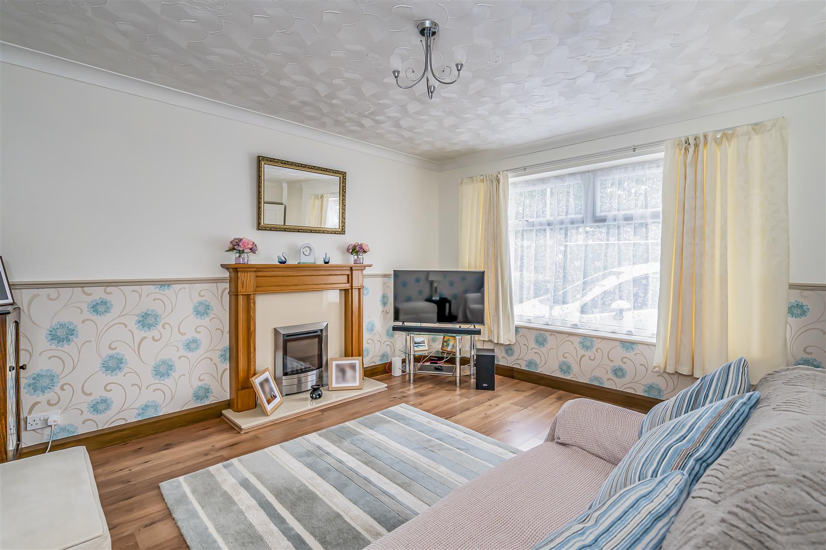 house - detached for sale southleigh road