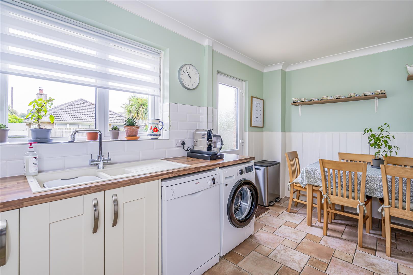 house - detached for sale southleigh road