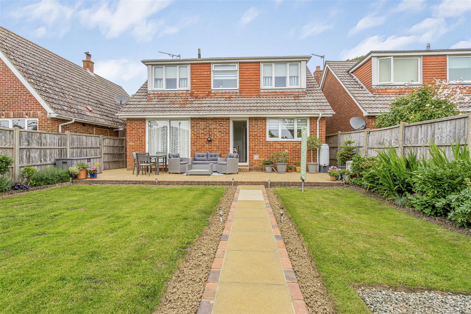 house - detached for sale southleigh road