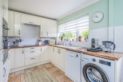 house - detached for sale southleigh road
