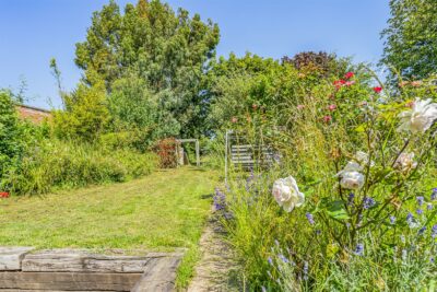 house - detached for sale main road