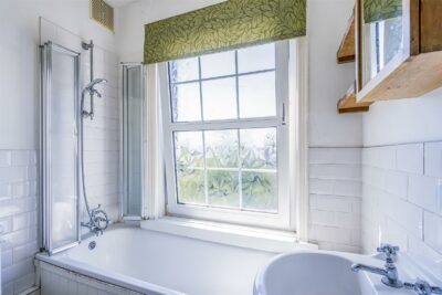 house - detached for sale main road