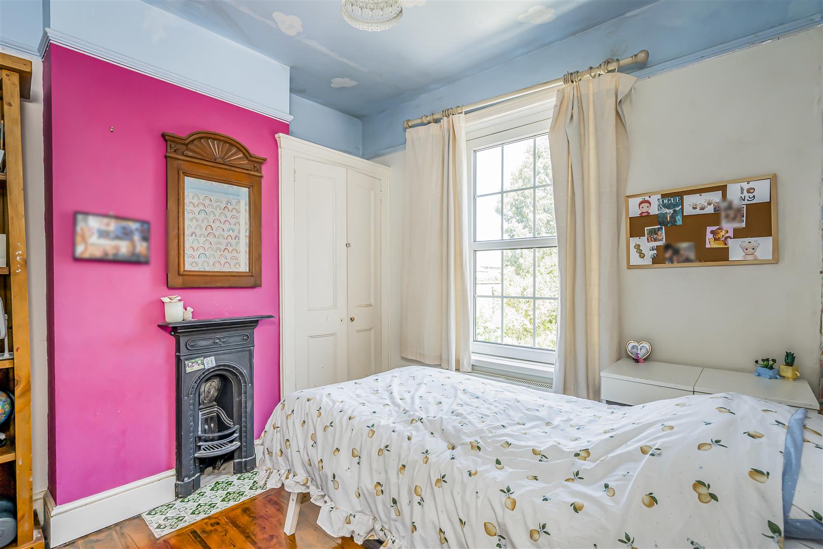 house - detached for sale main road