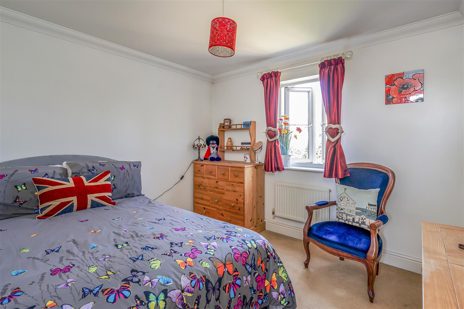 house - detached for sale robinson close