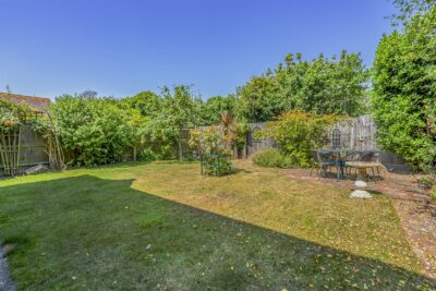 house - detached for sale robinson close