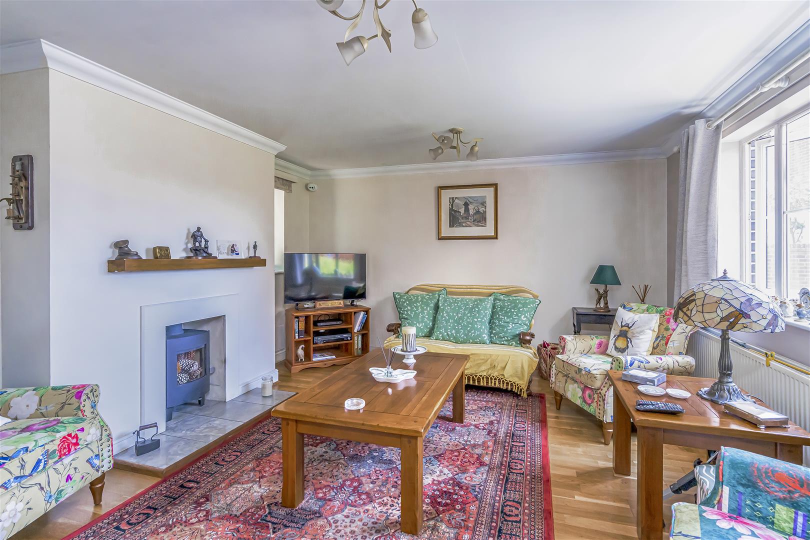 house - detached for sale robinson close