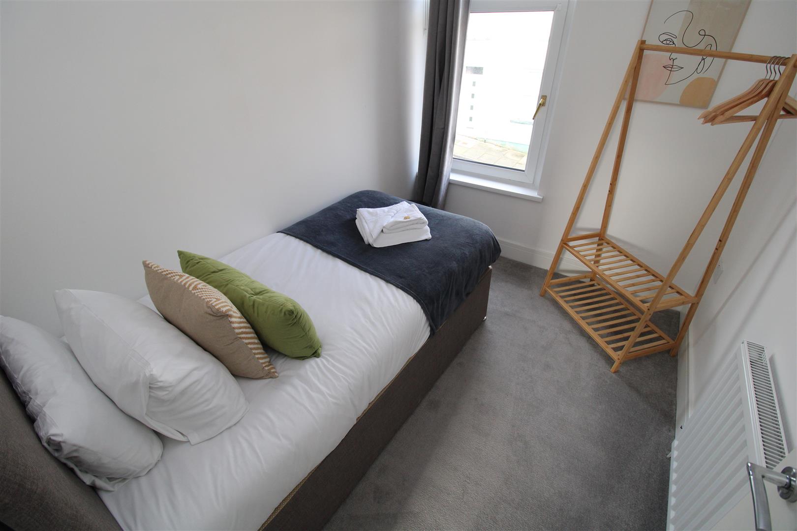 house - terraced for sale ynysygored road