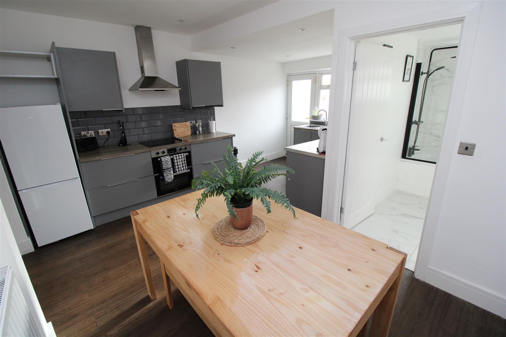house - terraced for sale ynysygored road