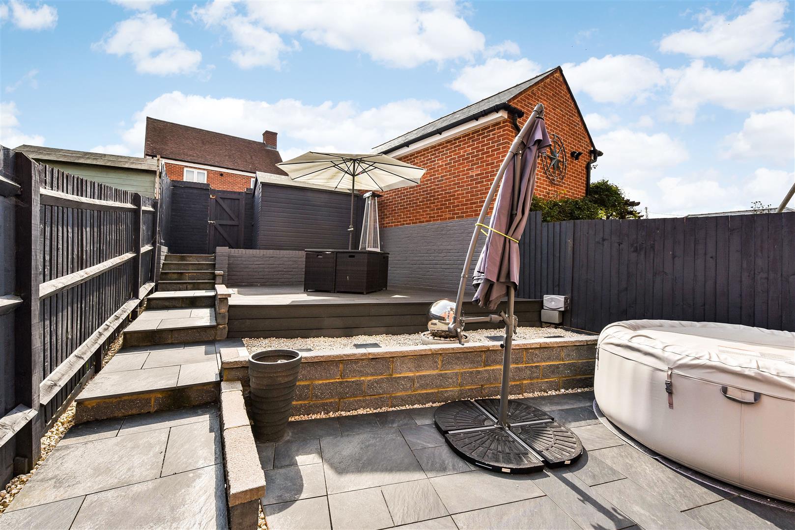 house - terraced for rent ellisons crescent