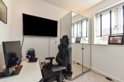 house - terraced for rent ellisons crescent