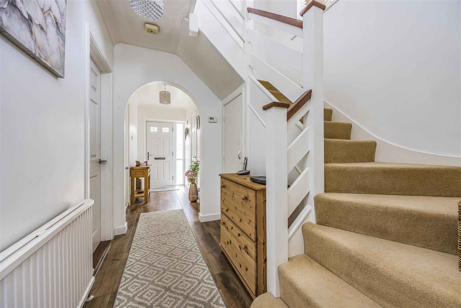 house for sale blenheim gardens