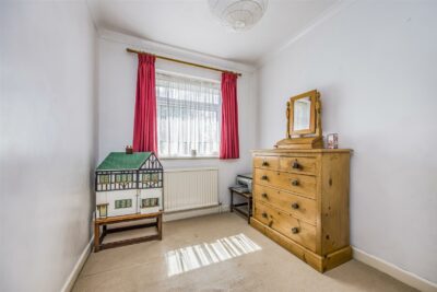 house for sale blenheim gardens